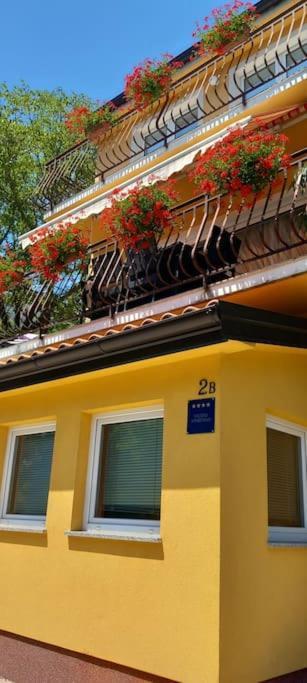 Studio Apartman Tadic Матулі Екстер'єр фото